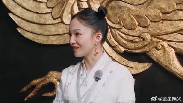 蔡徐坤在节目上打歌，张韶涵：歌犯了什么错，你必须打它丨奔跑吧