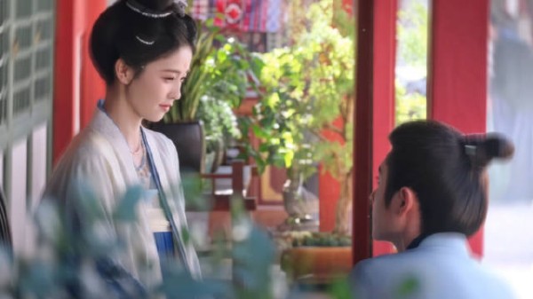 叶璃追问墨修尧初见是否一见钟情，答案早已揭晓