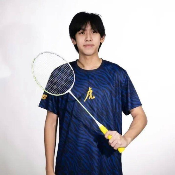 林志颖捂了12年的kimi，首次公开正面照，网友：这脸，判若俩人...