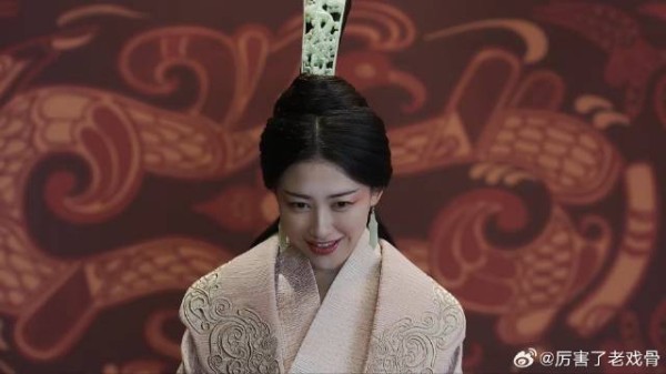 吕不韦专权在先 赵姬还得好言好语求着，让他让着点嬴政