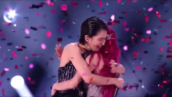 王濛模仿曾沛慈庄法演唱引热议