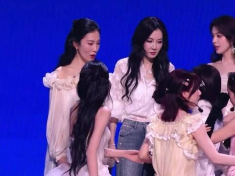 演都不演了完全黑幕来的，看孙怡的表情姐姐们都没想到吧