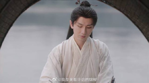 笛飞声在决战之日 收到李莲花绝笔信,他竟剑断人亡