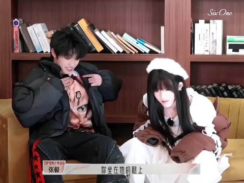 世界让你们做对手,爱让你们做挚友! 炸裂的导演!