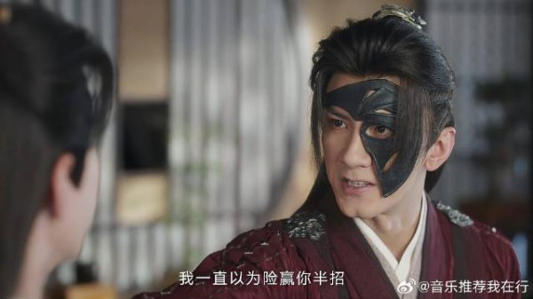 笛飞声得知东海真相 逼李莲花再比一场，李莲花却不在意