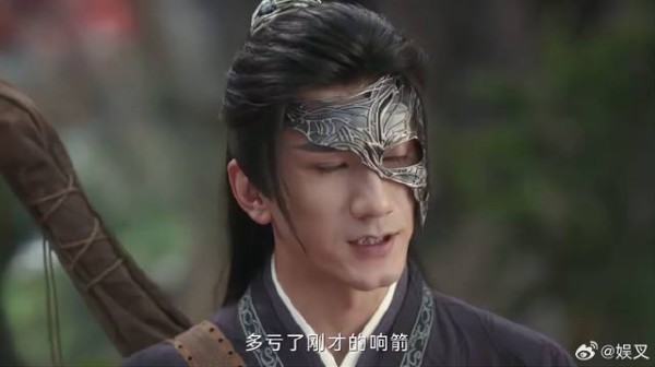 李莲花刚说轻功不行 下秒阿飞来了，直接打脸