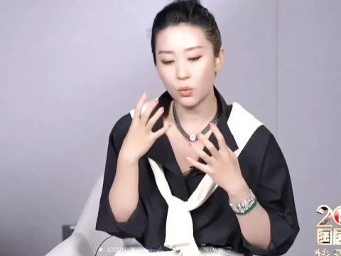 “美是生命力赋予的”