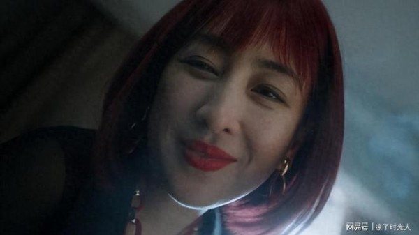 45岁马苏与40岁江疏影同框，戳穿整容行业真相