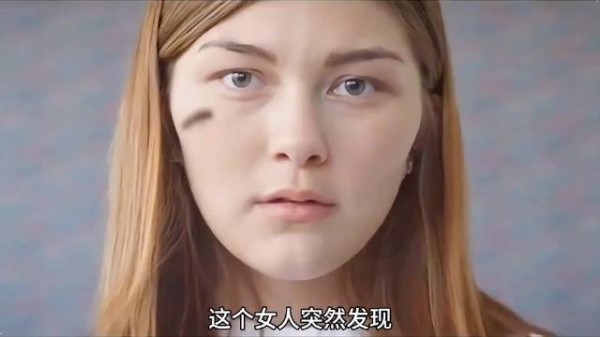 女孩意外获得瞬移超能力，所有事物在她眼里都变慢了