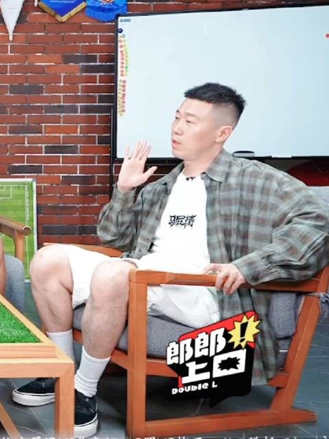 这几天一看到杨九郎就会想起姐妹这句话