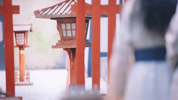 苏晓彤新剧《念相思》开机，饰演仙侠女二