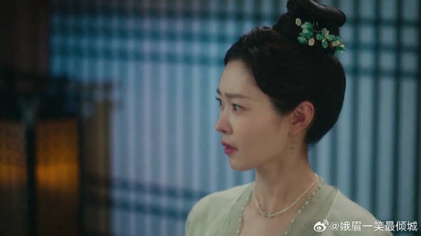 河蛮即将生变,江心白担心颜南星安全,让她今晚不要出门