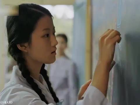 小巷人家:超级喜欢3.0的栋哲和筱婷简直太好磕了!