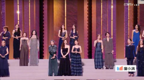 乘风2026落幕，姐姐合唱《那些花儿》泪洒舞台