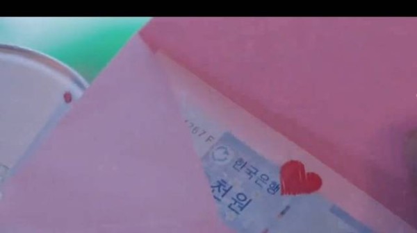 男子买饮料收到情书遭遇悬疑
