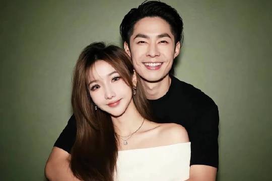 吴建豪再婚晒幸福，前段女强男弱婚姻曾引热议