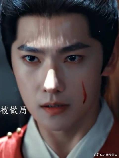 看他红衣似火，杀出一条生路