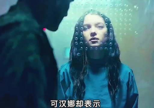 少女杀手假意顺从发簪反杀，秘密基地上演极限逃生