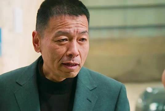 狠人大佬开公司收账遇豪横债主