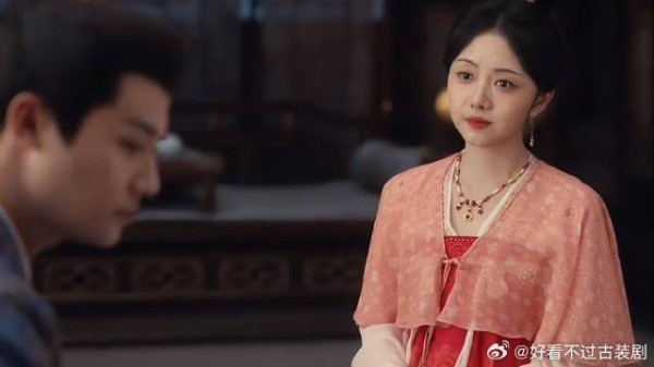 《蜀锦人家》杨静澜想和老婆贴贴，这不一不小心季英英就点坑里去了