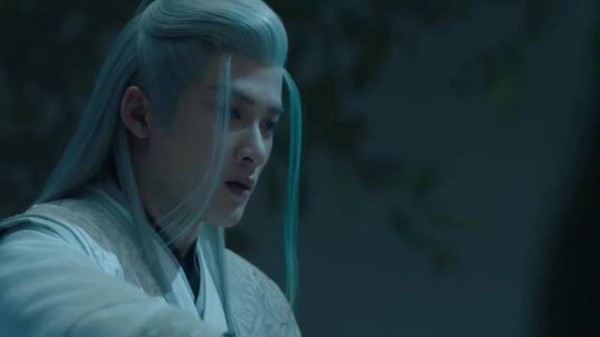相柳追至皓翎国质问小夭,获解释后选择信任