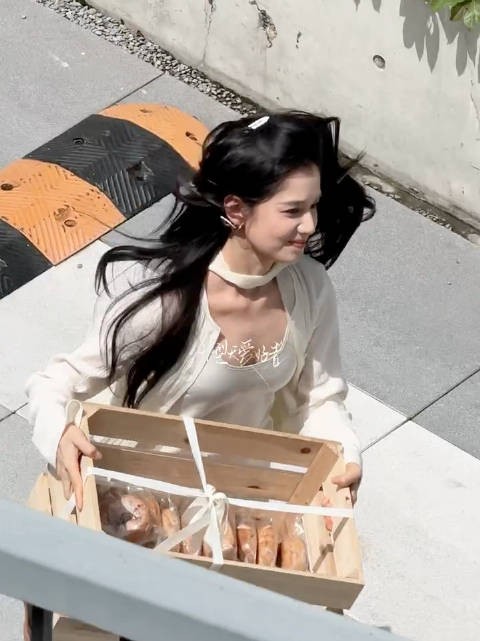 见爱的人要用跑的