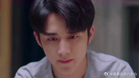 学姐坑坏尖尖，子秋甜品店倒闭，贺梅倾家荡产来弥补