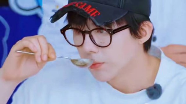 刘宇宁保留进食前闻味习惯,舞蹈老师泥潭坚持表演