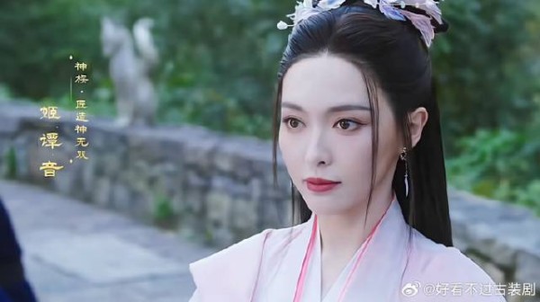 唐嫣刘学义新剧念无双神女拒跪引热议