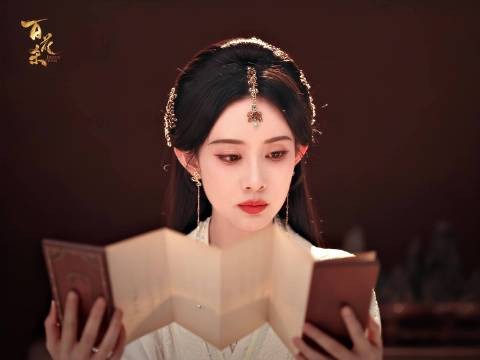 百花杀口碑加热度双轮驱动,稳居暑期档热门剧集