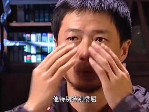 第一次看全乎这个采访，段奕宏说完打工人语录后，他哭了？