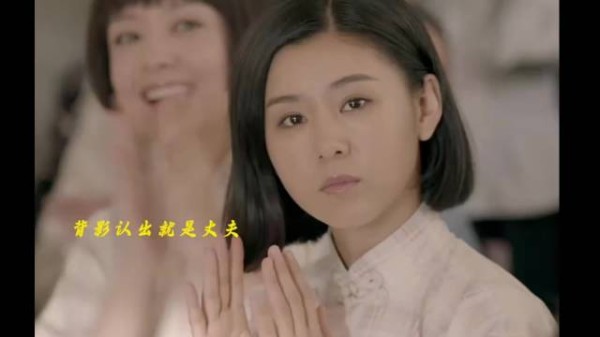 穷女孩去看演讲 不料竟遇见失散20年的丈夫