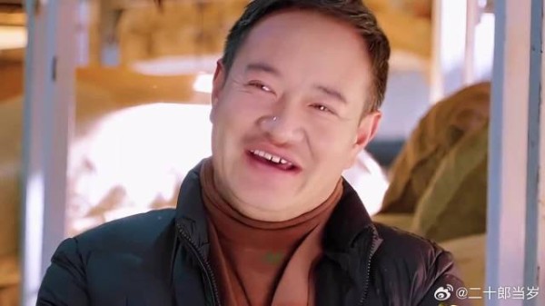 一滴泪的重量取决于落在谁的身上