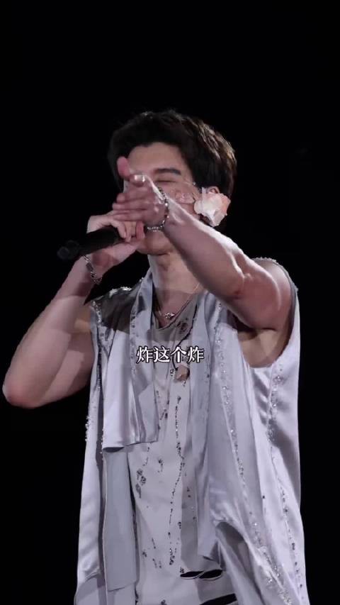 王力宏的rap真是开口脆！每个字都特别清楚，一点不粘连！