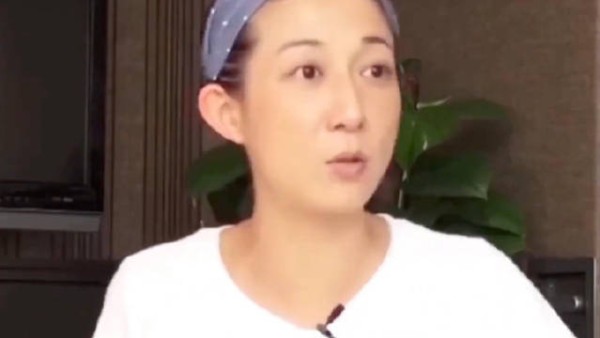 吴绮莉回应伤害女儿，自称及格线妈妈