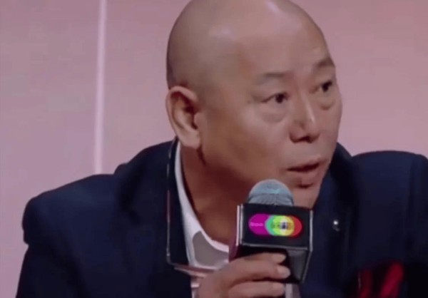 关于郭敬明作品的争论,至少在十几年前就已经广泛存在了