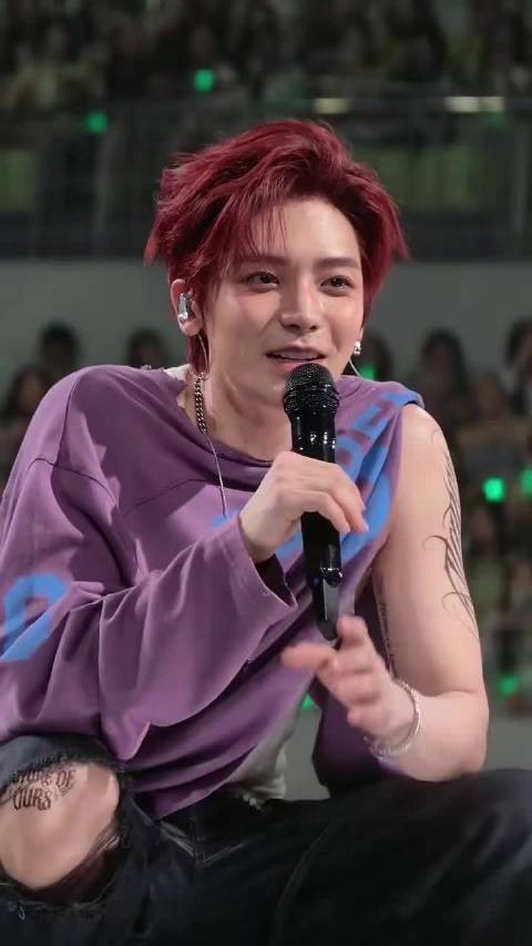 “因为你 我相信 爱存在”“Because of you， I believe in love”