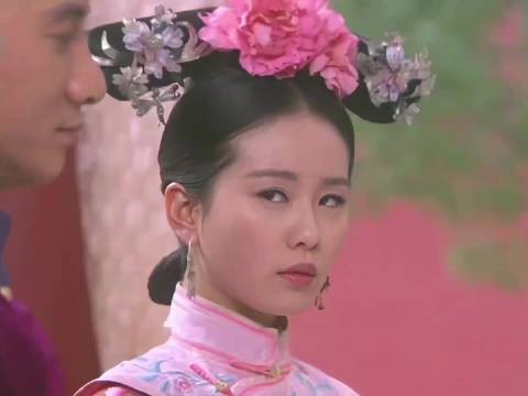张晓见年妃破防，晴川云淡风轻，同对四阿哥动心反差为何