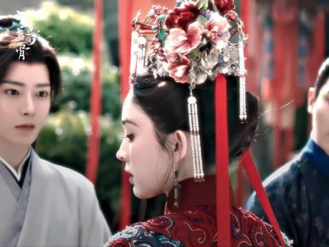 陆江来候着未被选，砸水壶表达占有欲