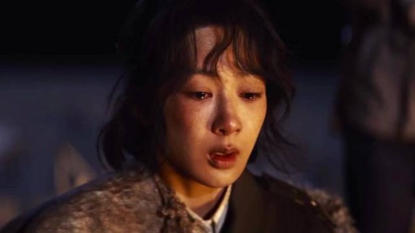 杨紫凭《生命树》白菊夺白玉兰视后，再冲金鹰奖