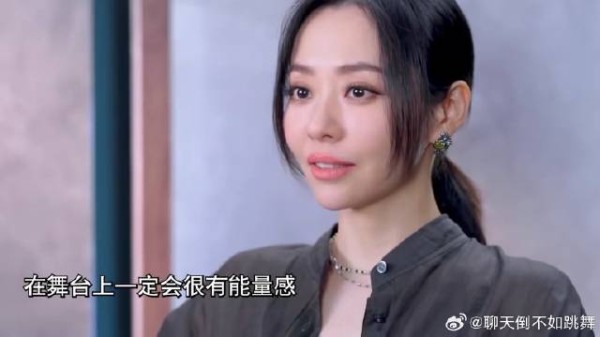 张靓颖印象中的王源，评价源很投入很认真，太有少年感了！