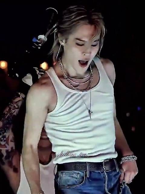 不出现的日子 想念…想念… /cr.logo