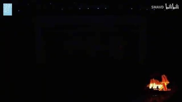 这个念须知的声音好熟悉啊!“预备生左婧媛!”