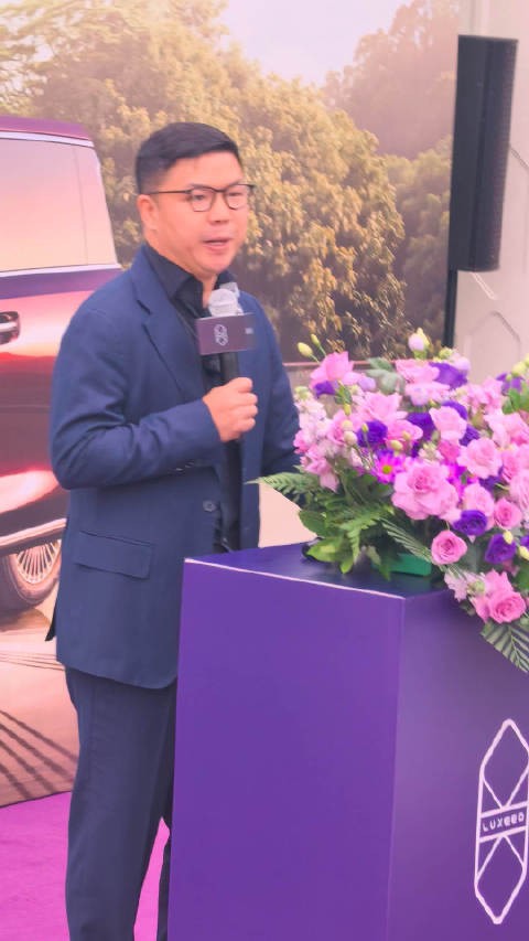 长江总意气风发