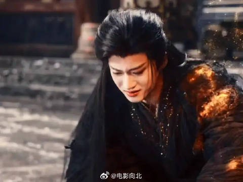 离仑第一场下线了