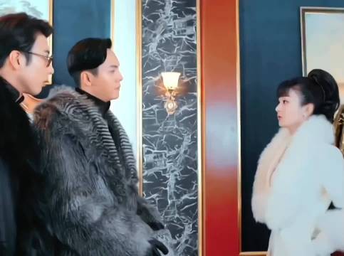 早期暗爽哥 赵丽颖 尹新月 赵丽颖