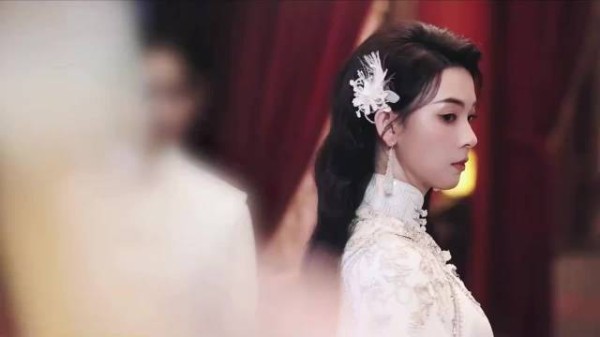 陈瑶版霍仙姑开播获书粉好评，天选角色诠释九门女当家