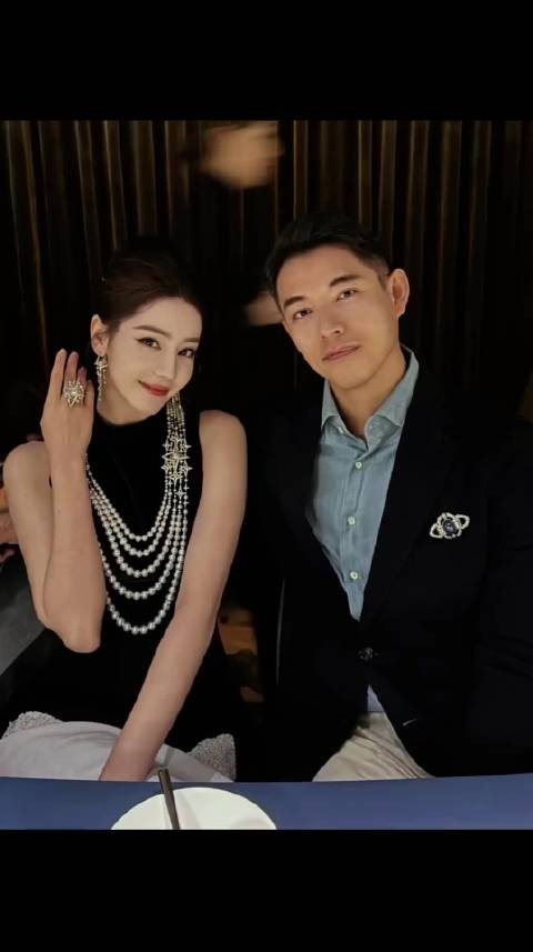 嘉人总裁兼CEO和热巴合照! 期待接下来多多合作!