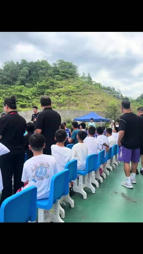 徐杰又去参加活动了!