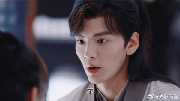 “别人有的你都要有,别人没有的我也要给你更好的”呜呜呜好真诚的小狼崽